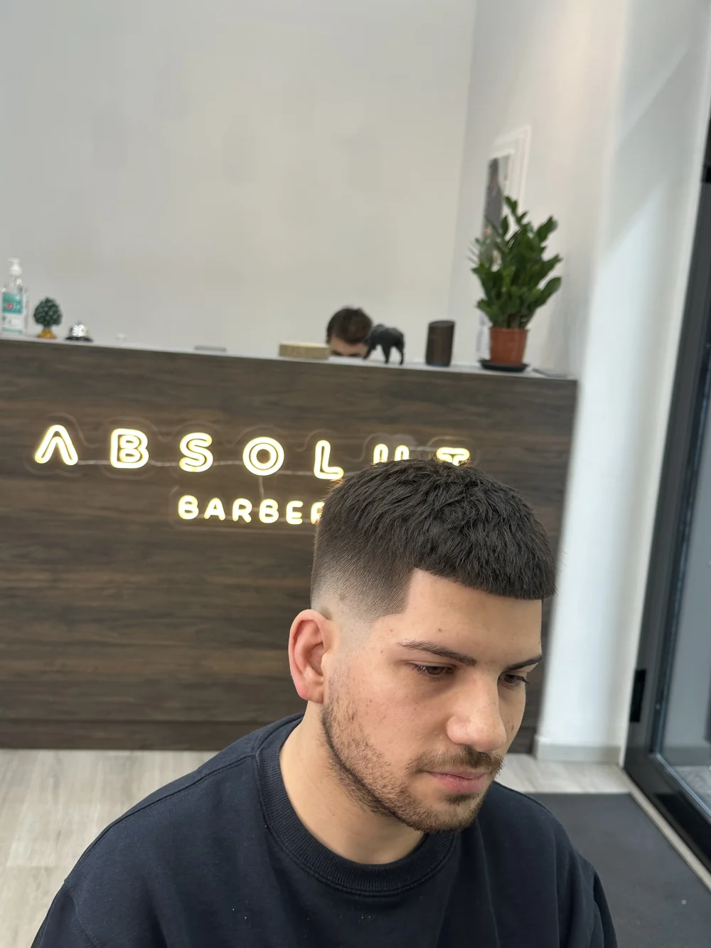 Skin Fade Millimetrico & Crop Top